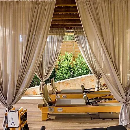 فندق Eliamos & - Relais & Chateaux