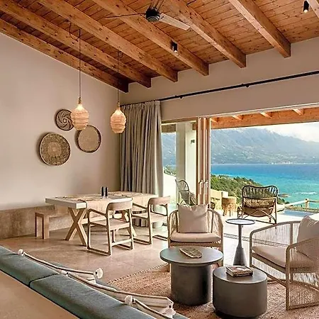 فندق Eliamos & - Relais & Chateaux 5*