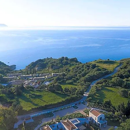 Eliamos & - Relais & Chateaux 5*